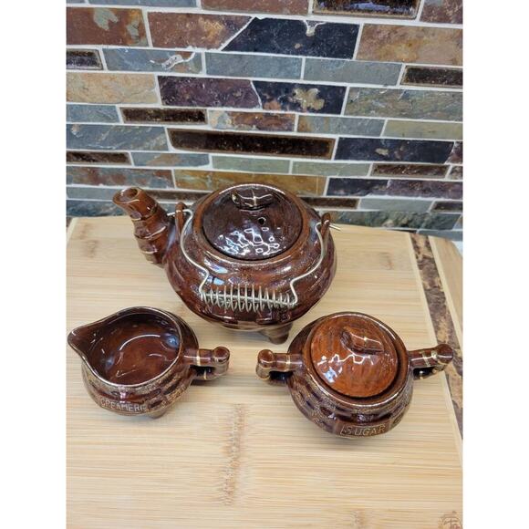 Vintage Teapot Sugar Creamer Set, Wire Handle, Brown Gold Trim, Japan Red Ware - Picture 2 of 7